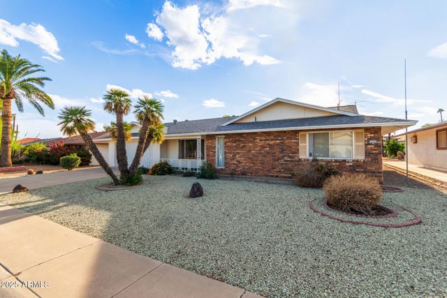 13335 W HARDWOOD Drive, Sun City West, AZ 85375