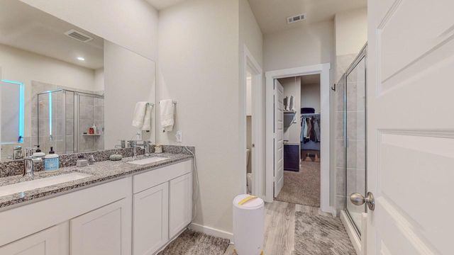 6690 Highpoint Avenue, Beaumont, TX 77708