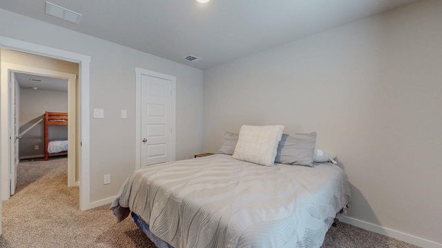 6690 Highpoint Avenue, Beaumont, TX 77708