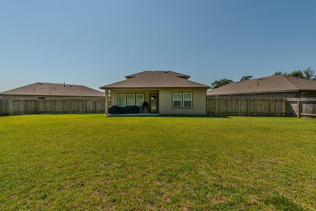 6690 Highpoint Avenue, Beaumont, TX 77708