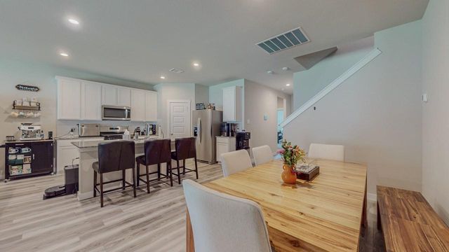 6690 Highpoint Avenue, Beaumont, TX 77708