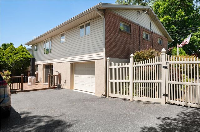 1646 West Cedar Street, Allentown City, PA 18102