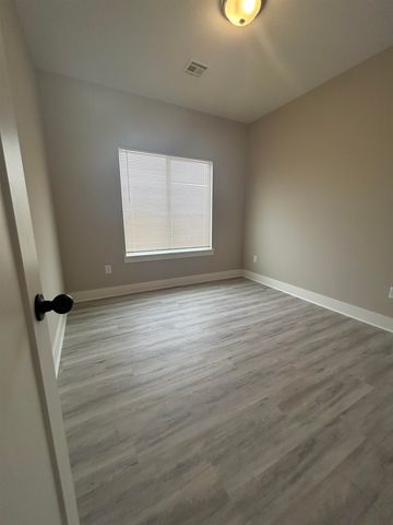 2308 S Horseback St, Wichita, KS 67230