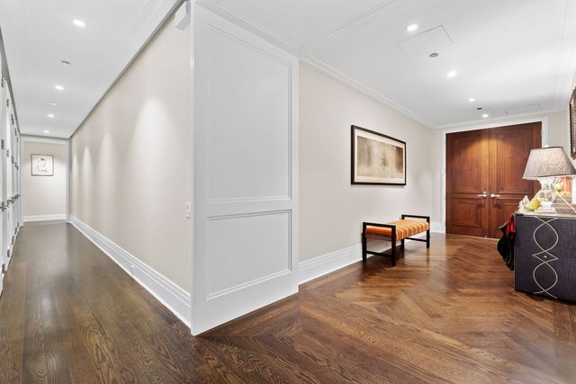 159 E WALTON Place 5C, Chicago, IL 60611