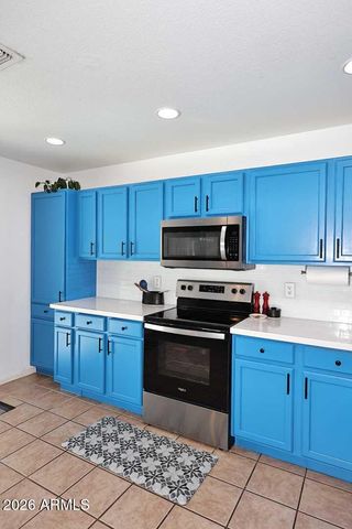 9273 W POTTER Drive, Peoria, AZ 85382