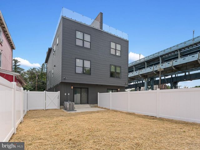 523 N 2ND ST, Camden, NJ 08102