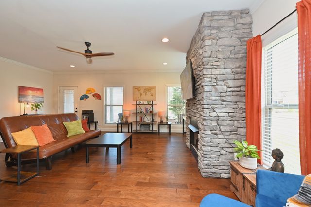 701 River Landing Way, Old Hickory, TN 37138