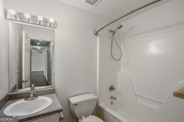 380 Towler Drive, Loganville, GA 30052