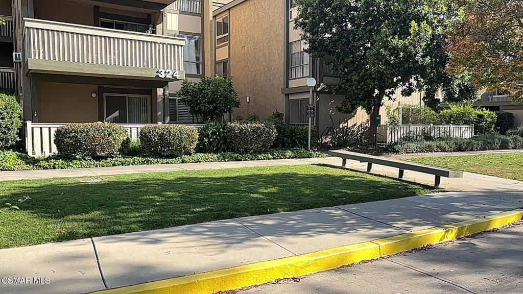 324 Chestnut Hill Court 14, Thousand Oaks, CA 91360