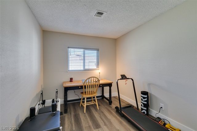 637 Valley View Circle, Henderson, NV 89002