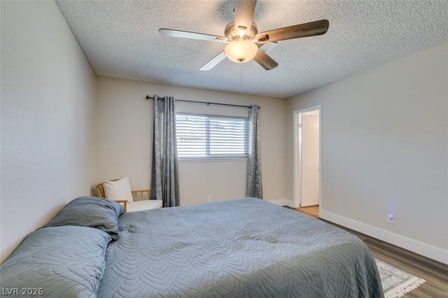 637 Valley View Circle, Henderson, NV 89002