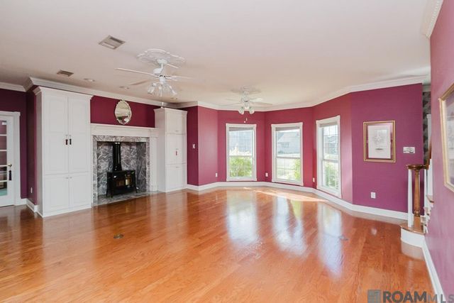 1800 Bay Tree St, Lutcher, LA 70071