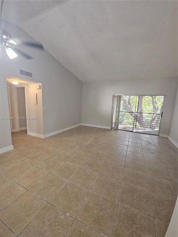 713 Gardens Drive 205, Pompano Beach, FL 33069