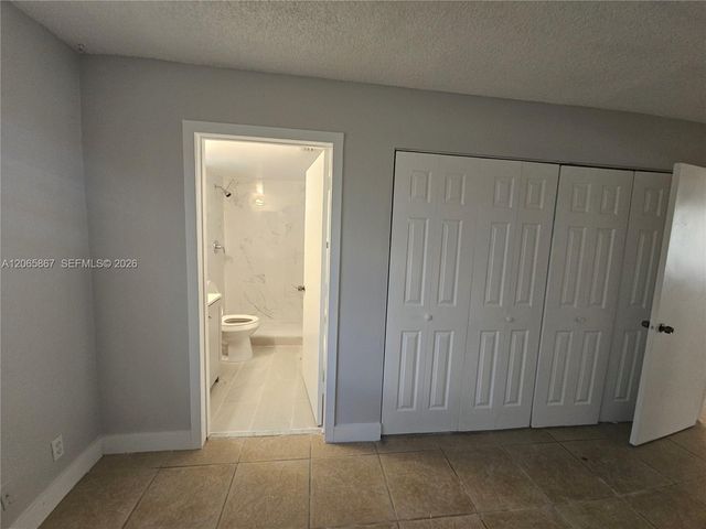 713 Gardens Drive 205, Pompano Beach, FL 33069