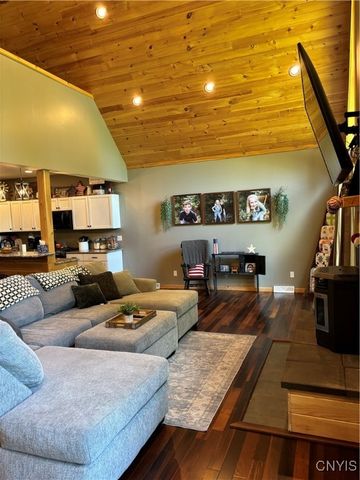 1531 State Route 13, Williamstown, NY 13302