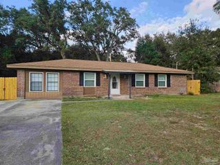 2958 Skycrest Dr, Pensacola, FL 32514