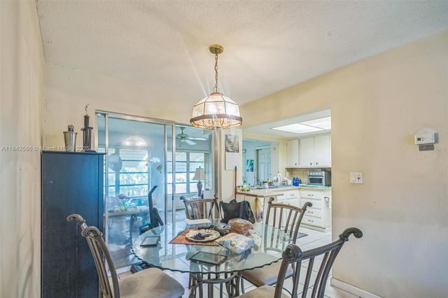 4906 NW 53rd Ct, Tamarac, FL 33319