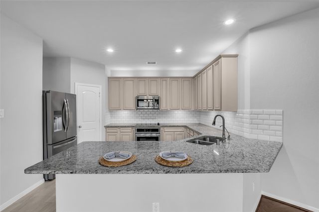 9199 White Tail Drive, Conroe, TX 77303
