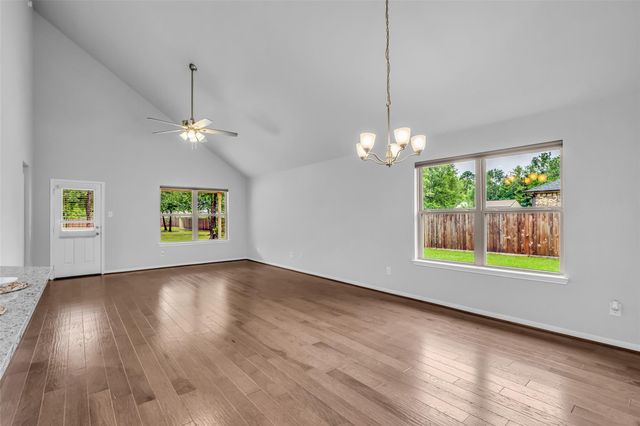 9199 White Tail Drive, Conroe, TX 77303