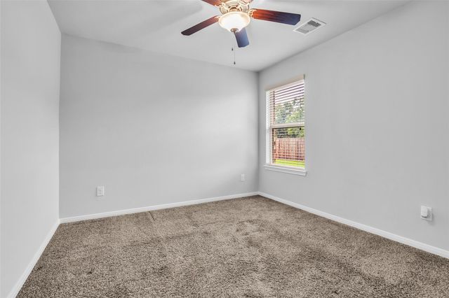 9199 White Tail Drive, Conroe, TX 77303