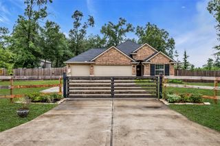 9199 White Tail Drive, Conroe, TX 77303