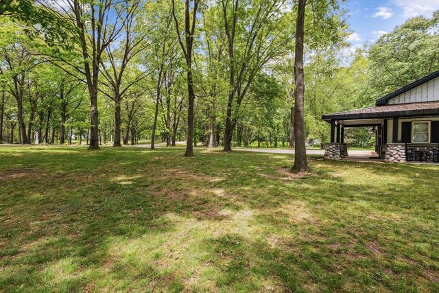 20331 Blair's View Dr. Drive, White Pigeon, MI 49099