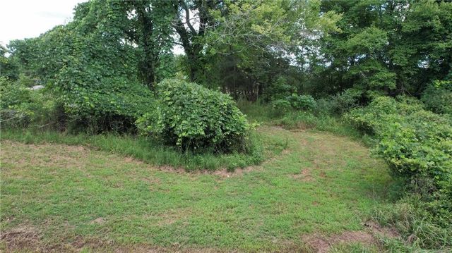 930 Cantrell Road, Marble Hill, GA 30148