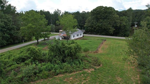 930 Cantrell Road, Marble Hill, GA 30148