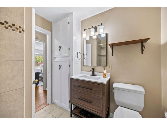 2631 S Newton St, Denver, CO 80219