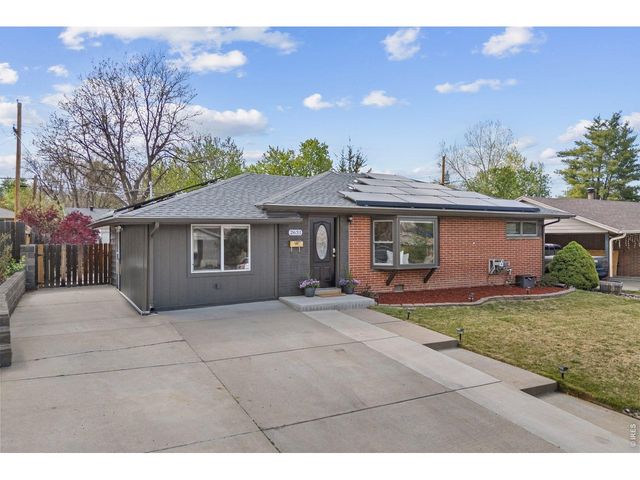 2631 S Newton St, Denver, CO 80219