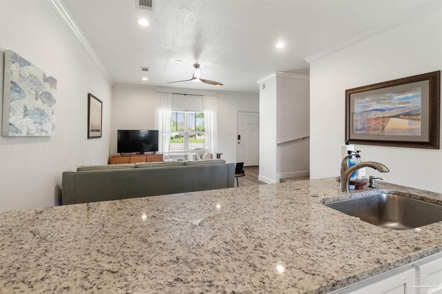 58 N M St, Pensacola, FL 32502