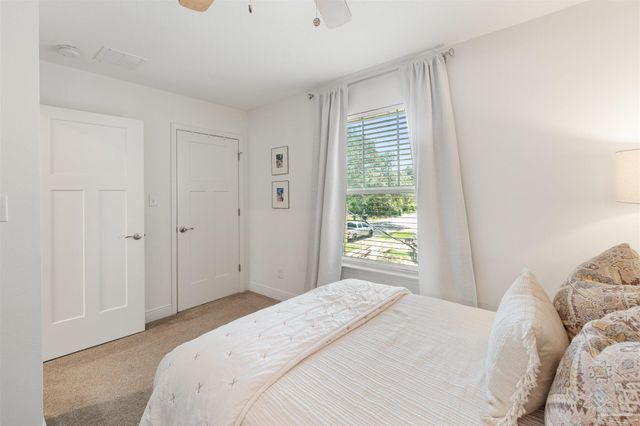 58 N M St, Pensacola, FL 32502