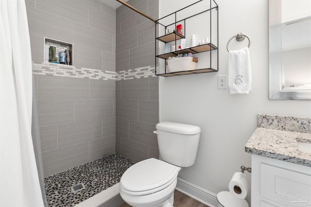 58 N M St, Pensacola, FL 32502