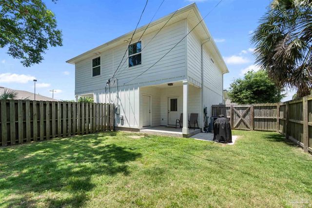 58 N M St, Pensacola, FL 32502