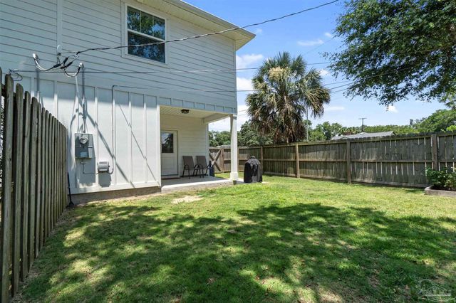 58 N M St, Pensacola, FL 32502