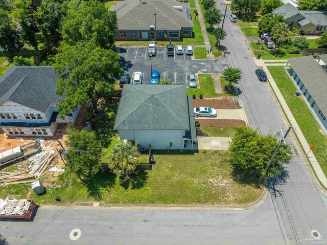 58 N M St, Pensacola, FL 32502
