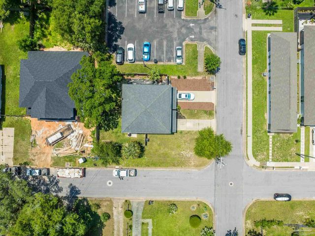 58 N M St, Pensacola, FL 32502