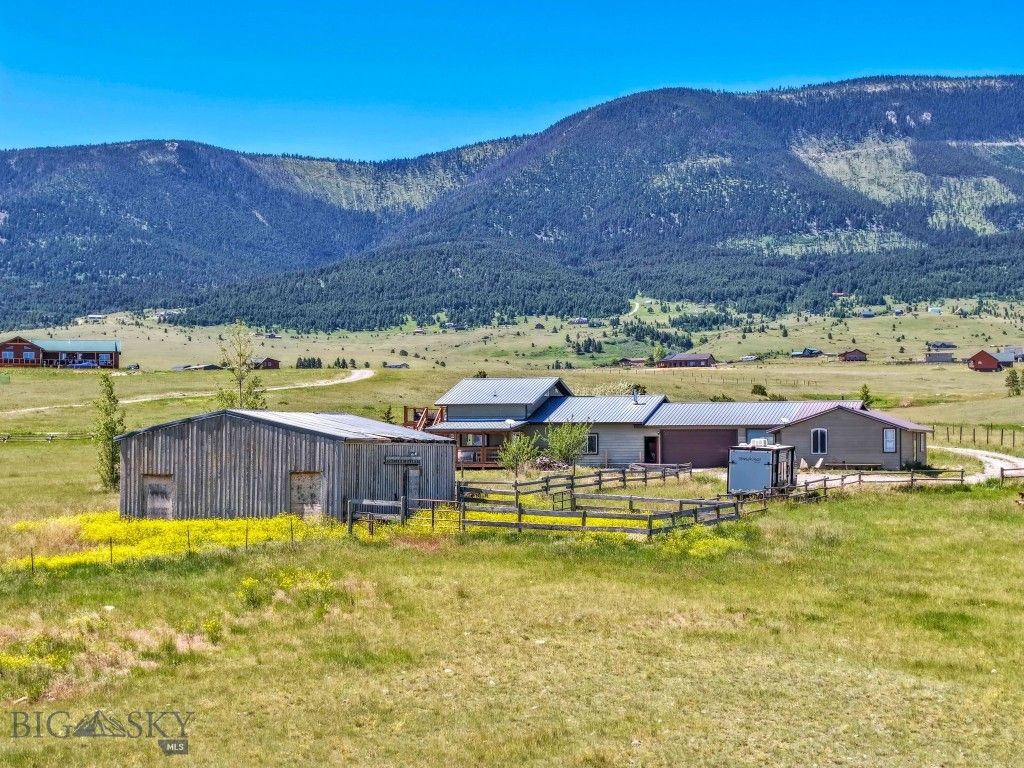 30 Wineglass Loop N, Livingston, MT 59047 photo 2