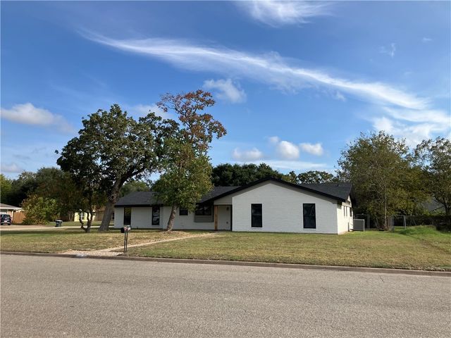 2001 Nueces Drive, College Station, TX 77840