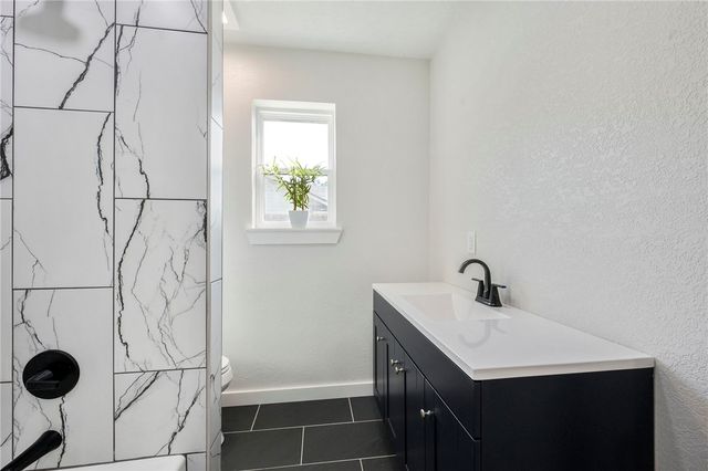 2001 Nueces Drive, College Station, TX 77840