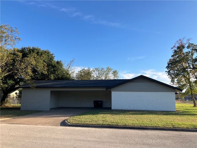 2001 Nueces Drive, College Station, TX 77840