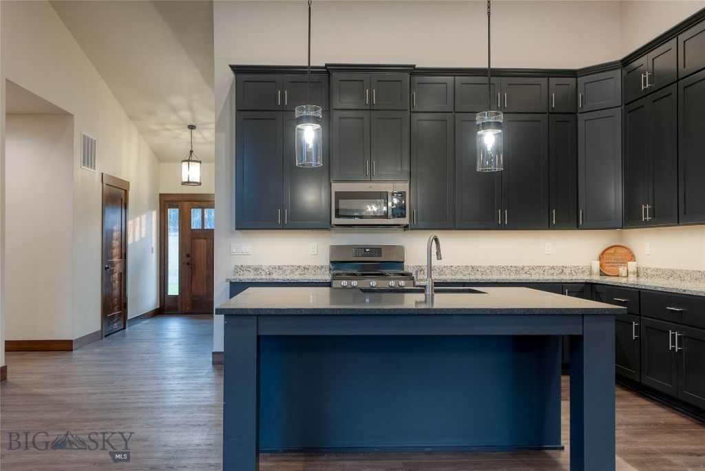 29 Bear Paw Loop, Bigfork, MT 59911 photo 3