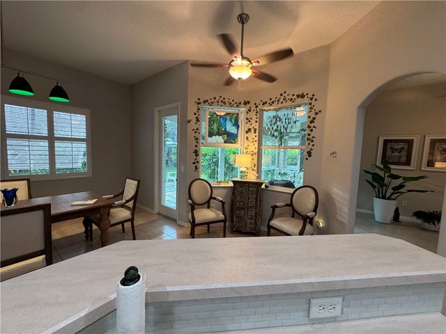 4800 48th Avenue, Vero Beach, FL 32967