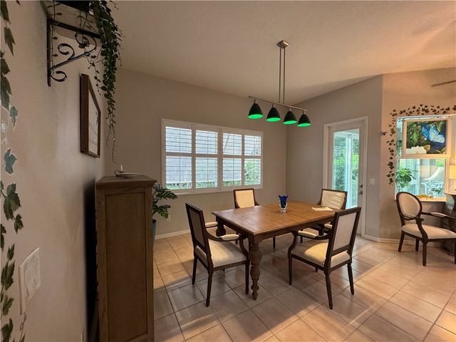 4800 48th Avenue, Vero Beach, FL 32967