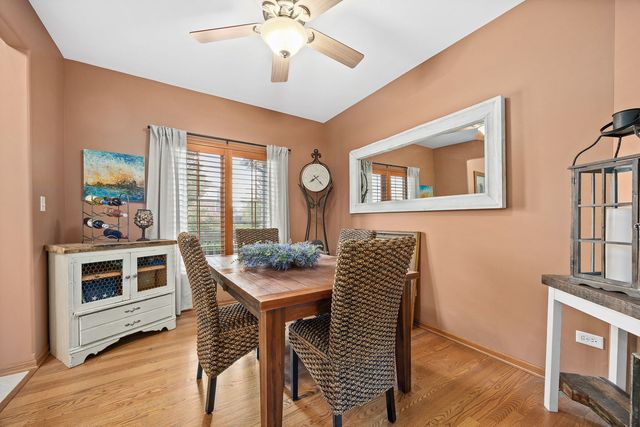 22374 Woodland Lane, Frankfort, IL 60423