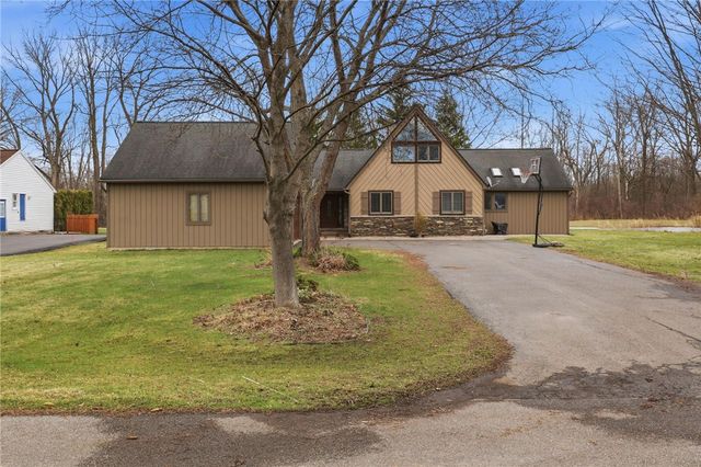 1404 Manitou Road, Greece, NY 14468