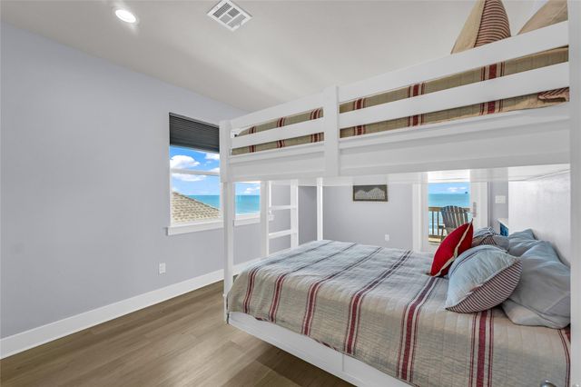 1240 Gulf Road, Crystal Beach, TX 77650