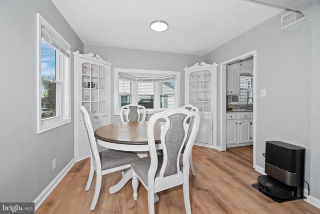 704 HARWOOD RD, Wilmington, DE 19804