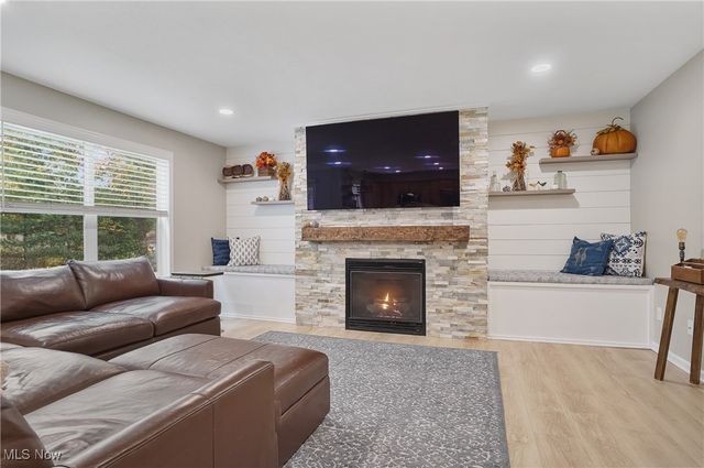 851 Susan Road, Ravenna, OH 44266