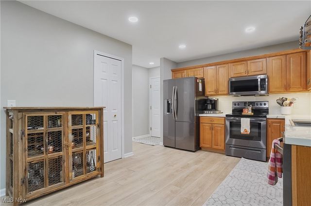 851 Susan Road, Ravenna, OH 44266